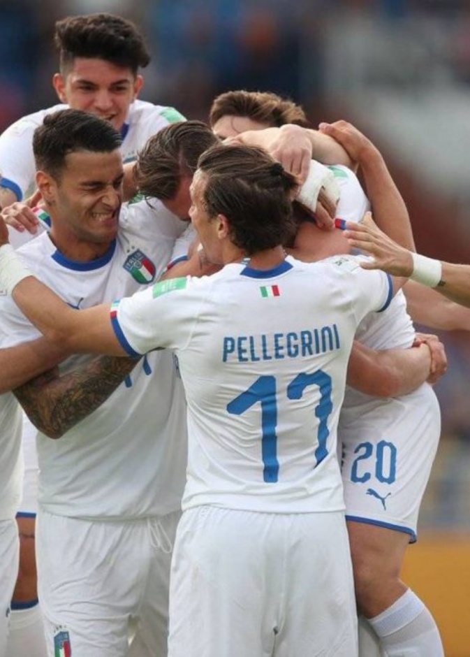 إيطاليا تتأهل قبل لقاء اليابان