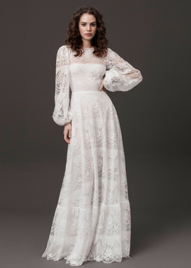 موديلات فساتين اعراس تناسب حفلات الزفاف على الشاطئ من مجموعة Dalaarna