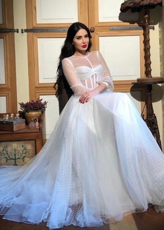 اطلالة انيقة لسيرين عبد النور