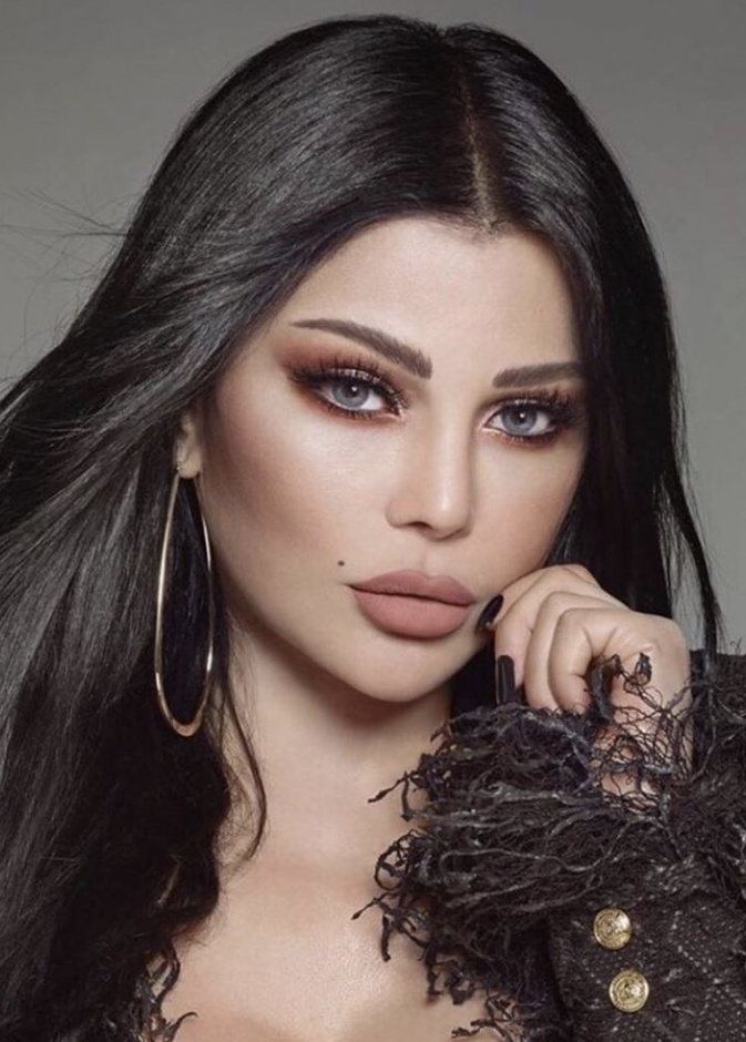 هيفاء وهبي بأحدث اطلالة مكياج بأنامل الاء الدشتي