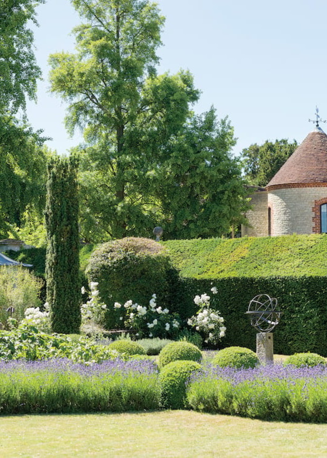 بلموند كواتيسيزون مانور Belmond Le Manoir aux Quat'Saisons، أوكسفوردشاير ، إنجلترا