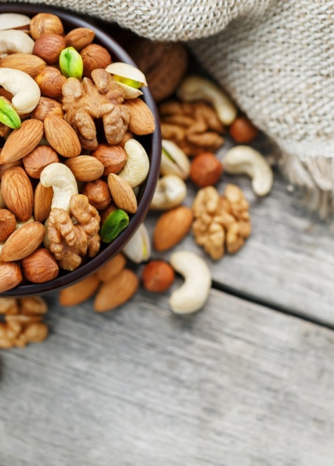 فوائد المكسرات لمرضي سرطان الثدي