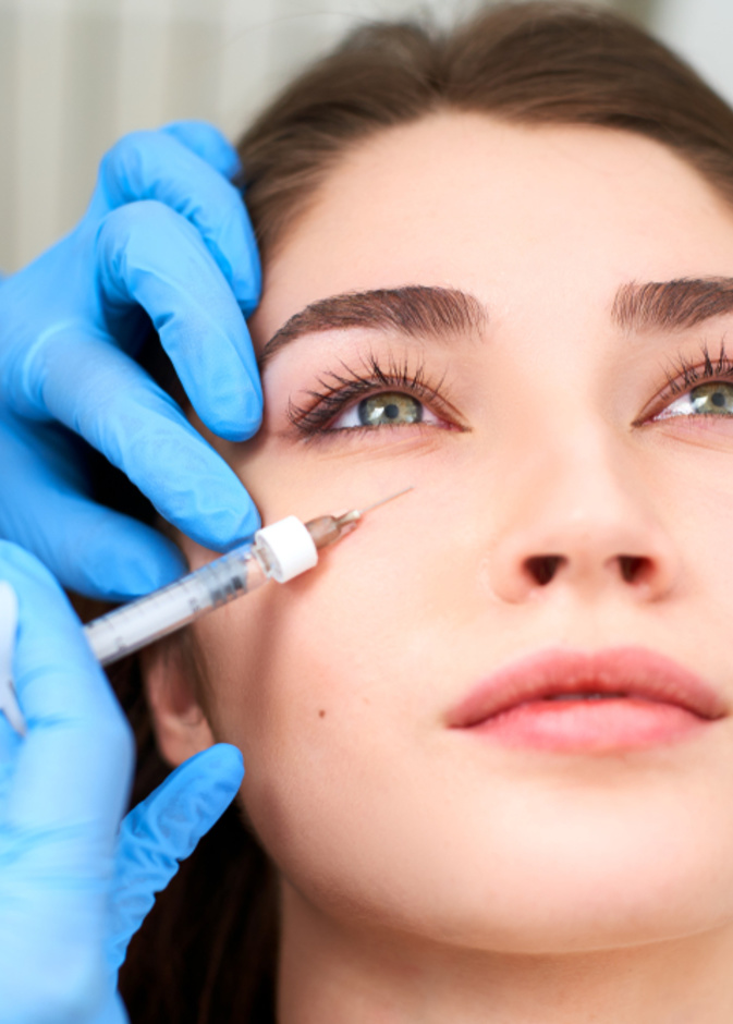 الهالات السوداء هي ظهور منطقة الجفن السفلي المحيطة بالعين بلون داكن نسبة للون بشرتك الباقية