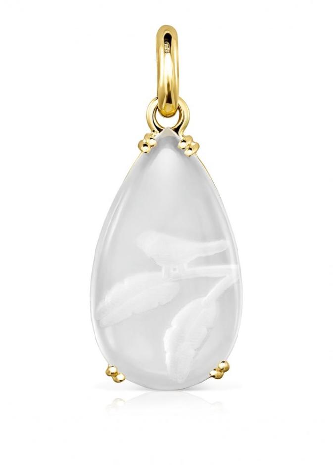  تستخدم هذه التشكيلة تقنية النقش الحفري