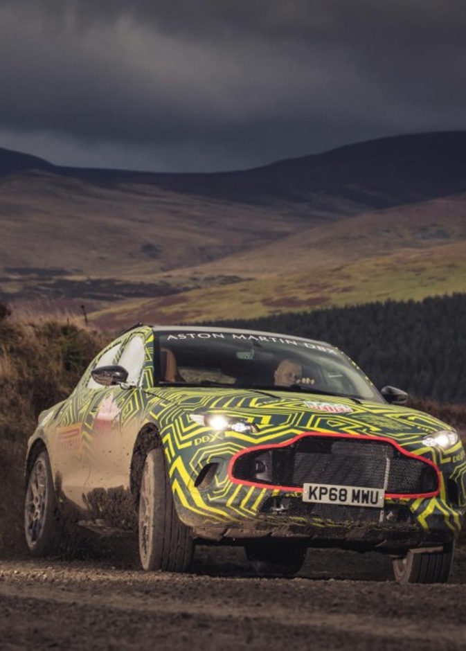  2020 Aston Martin DBX