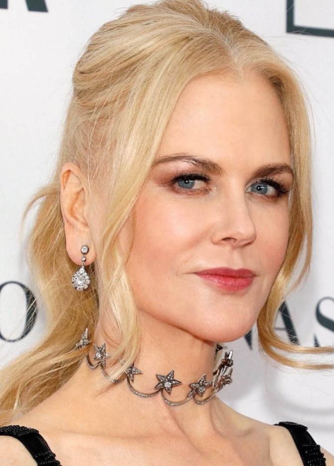 نظرة على مجوهرات نيكول كيدمان في عيد ميلادها الـ52