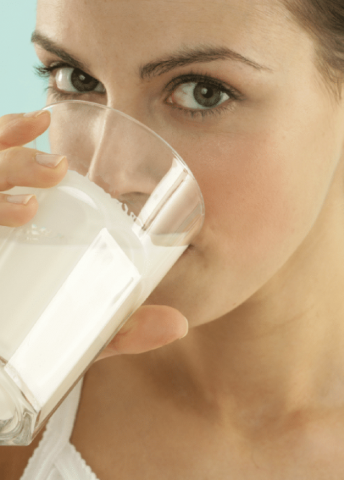 فوائد تناول الحليب على صحة العروس