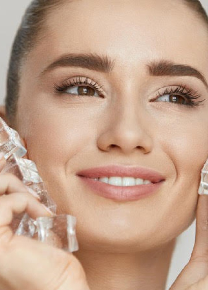 اضرار مكعبات الثلج للبشرة