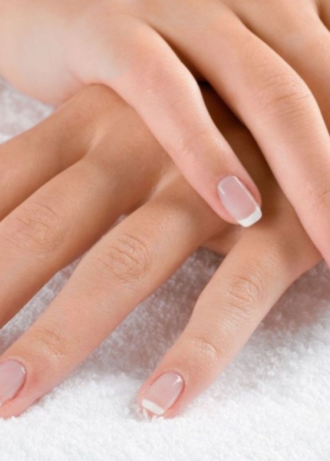 خلطات من عصير البرتقال والثوم لتقوية الأظافر