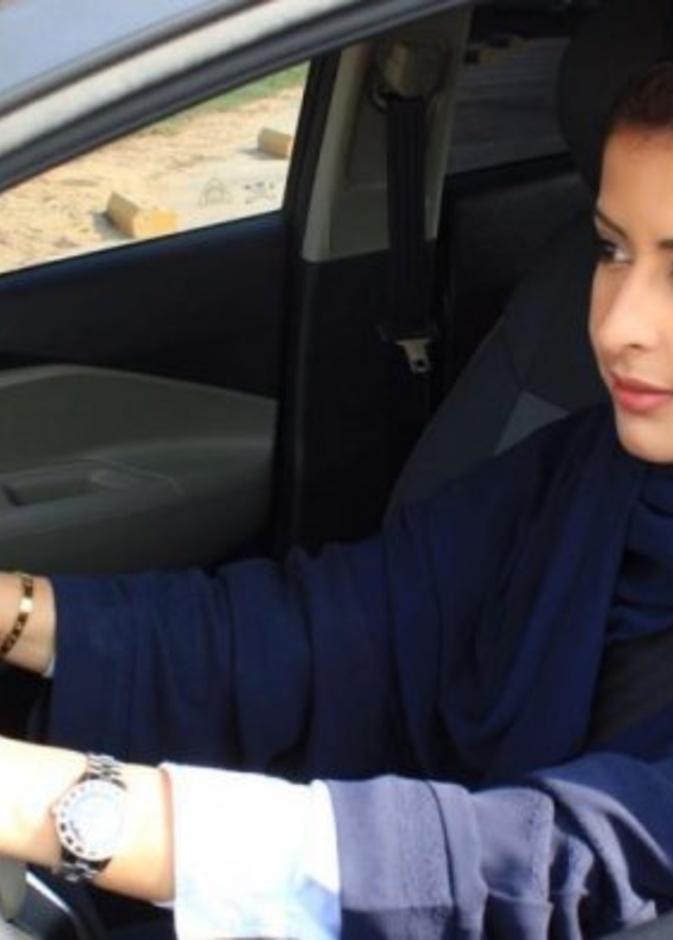 100 ألف رخصة للسيدات السعوديات