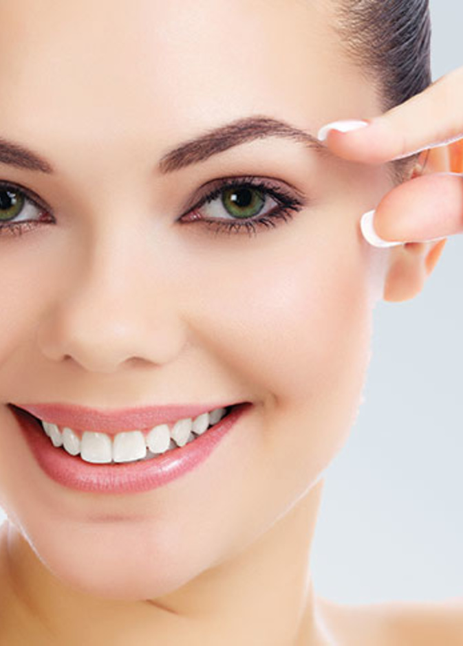 اسباب وعلاج تساقط شعر الحاجبين