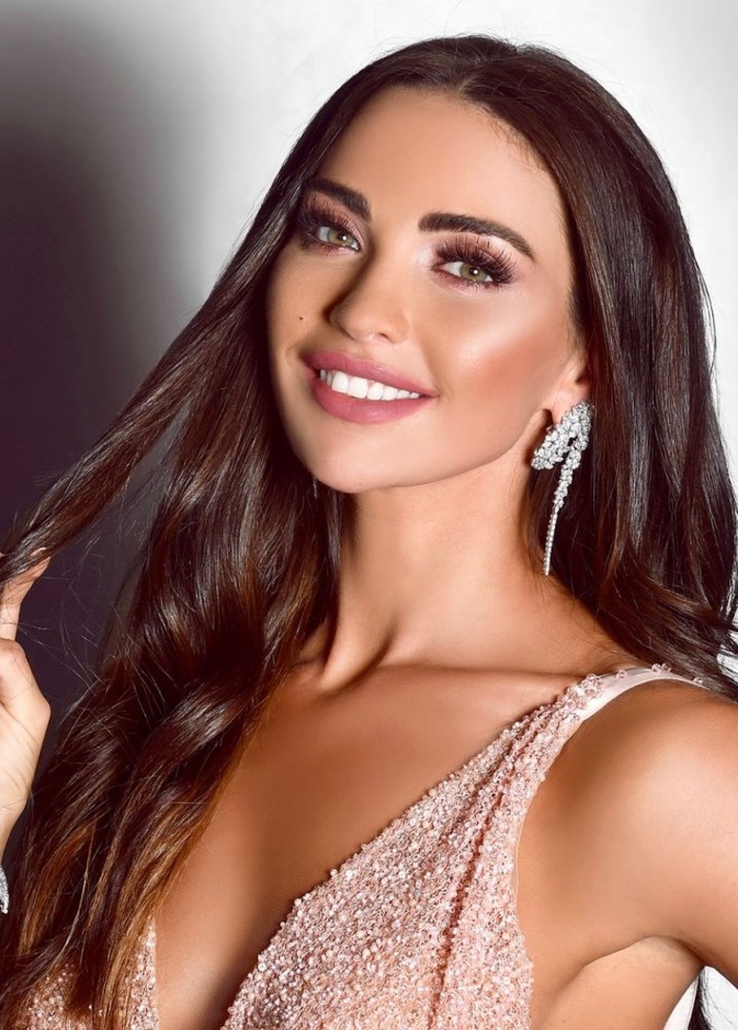  النجمة اللبنانية الجميلة داليدا خليل