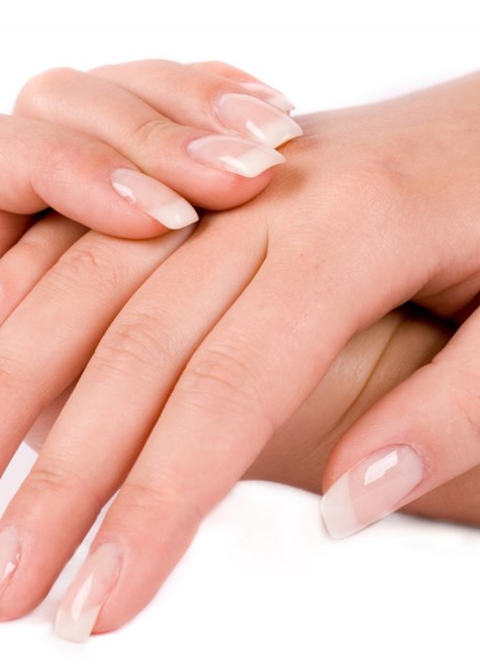 زيت الخردل مع قطرات زيت البرتقال يساعد على تطويل الاظافر دون اعوجاج