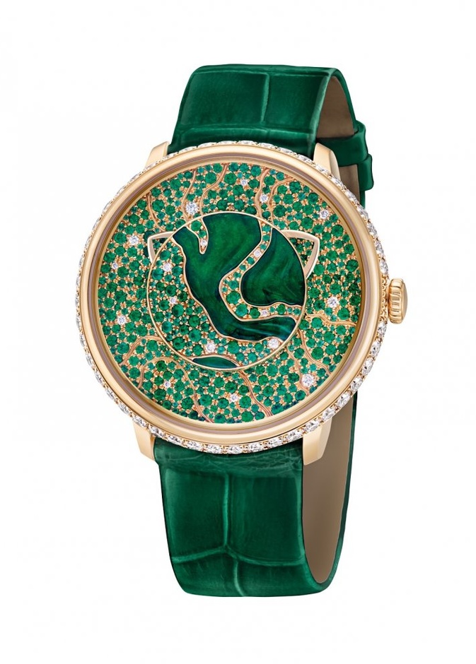 ساعة زرقاء من بولغاري Bvlgari