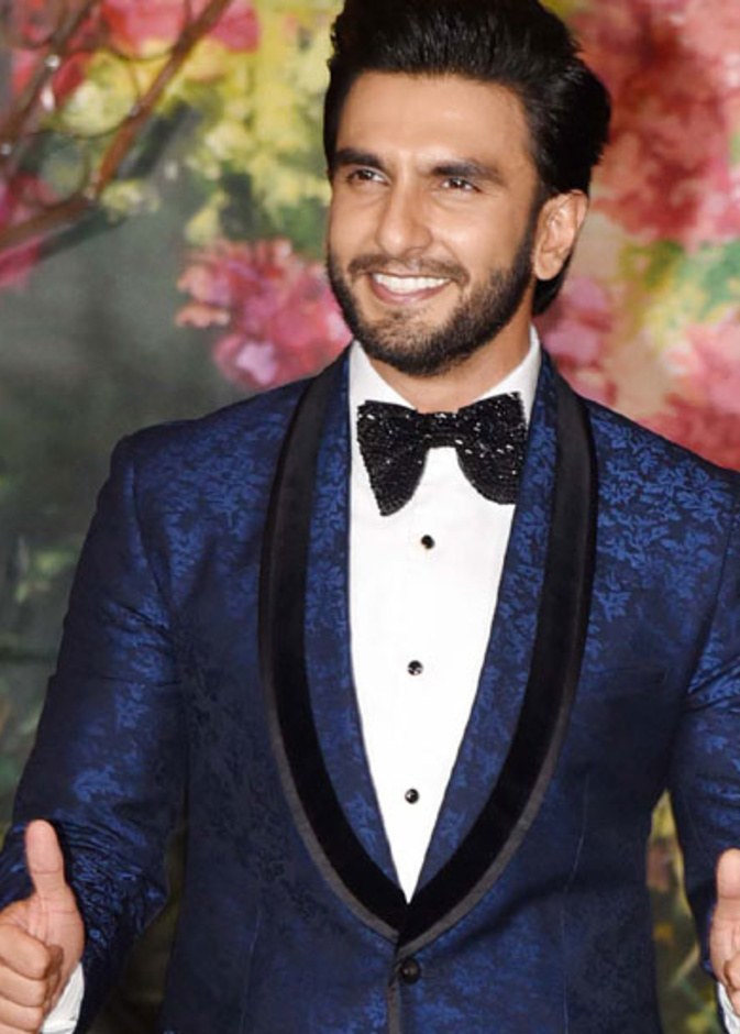 نجوم ومشاهير بوليوود يهنئون رانفير سينغ بمناسبة عيد ميلاده الرابع والثلاثين