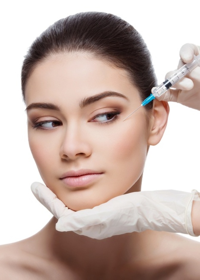 تقنية حقن الدهون بالوجه من اكثر التقنيات التجميلية الرائجة