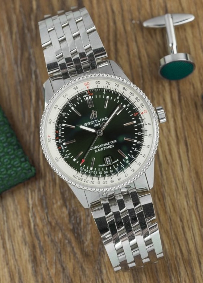 ساعة نافيتايمر 1 أوتوماتيك 41 الحصرية من Breitling نسخة متطورة من ساعة أسطورية