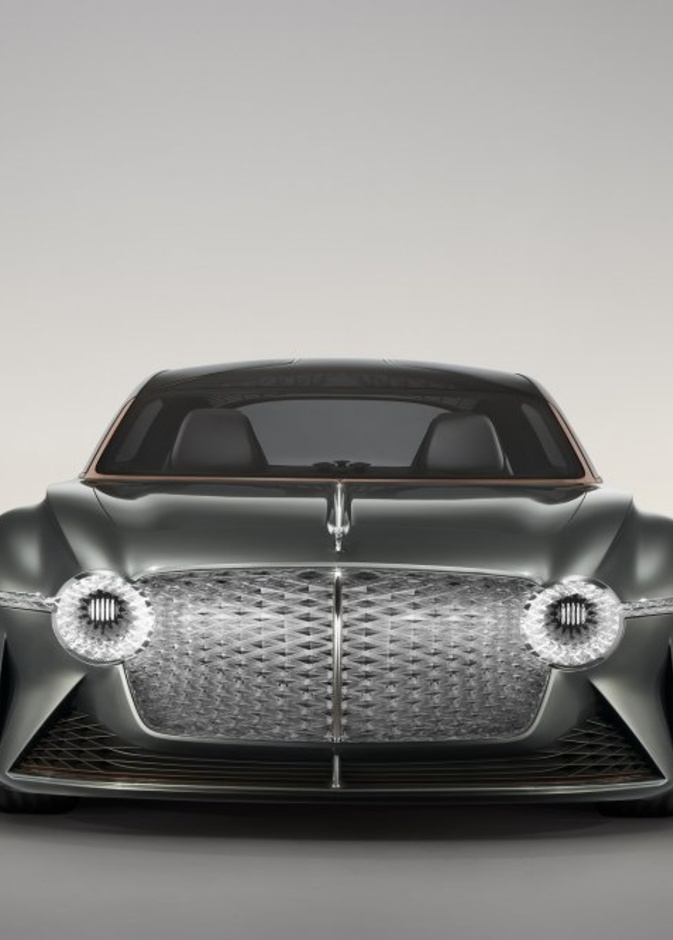 سيارة BENTLEY EXP 100 GT (