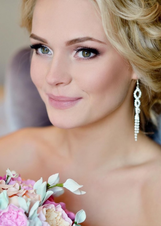 الوان احمر خدود للعروس في صيف 2020