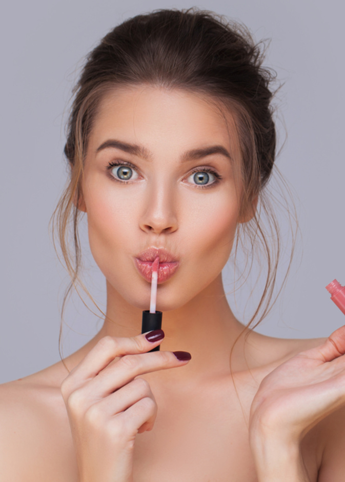 أجمل صيحة صيف 2019 مع ملمع الشفاه