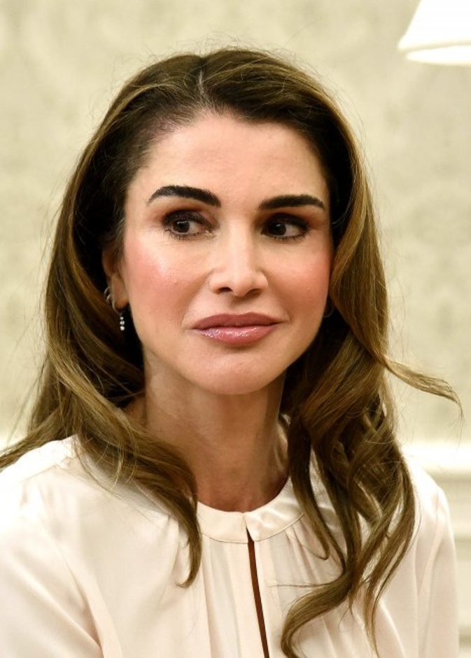  أسلوب مكياج الملكة رانيا العبدالل