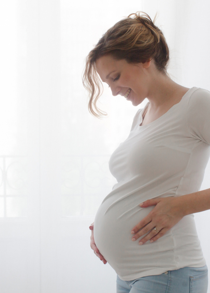 احصلي على جسم مثالي وشبابي بعد خضوعك لعملية شد البطن بعد الولادة وتخلصك من ترهلات البطن والدهون الموجودة