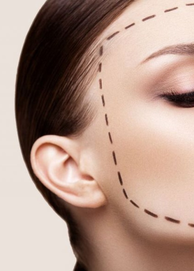  اتبعي هذه النصائح بعد عملية شد الوجه بالخيوط الذهبية لتحصلي على نتائج اسرع ومثالية