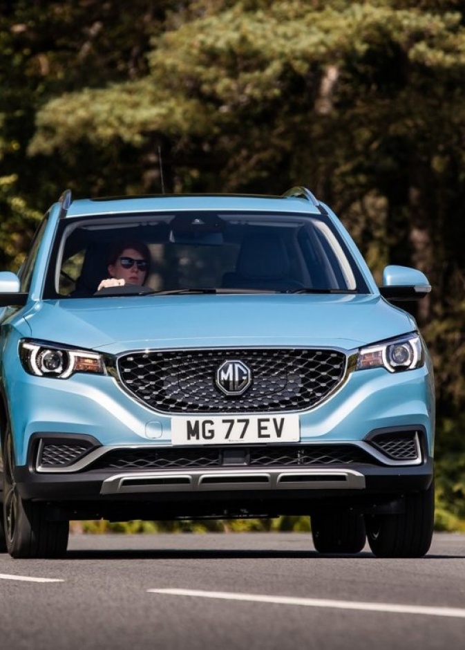 "MG" تدشن مع " ZS EV" حقبة السيارات الكهربائية في فئة الـ "SUV"