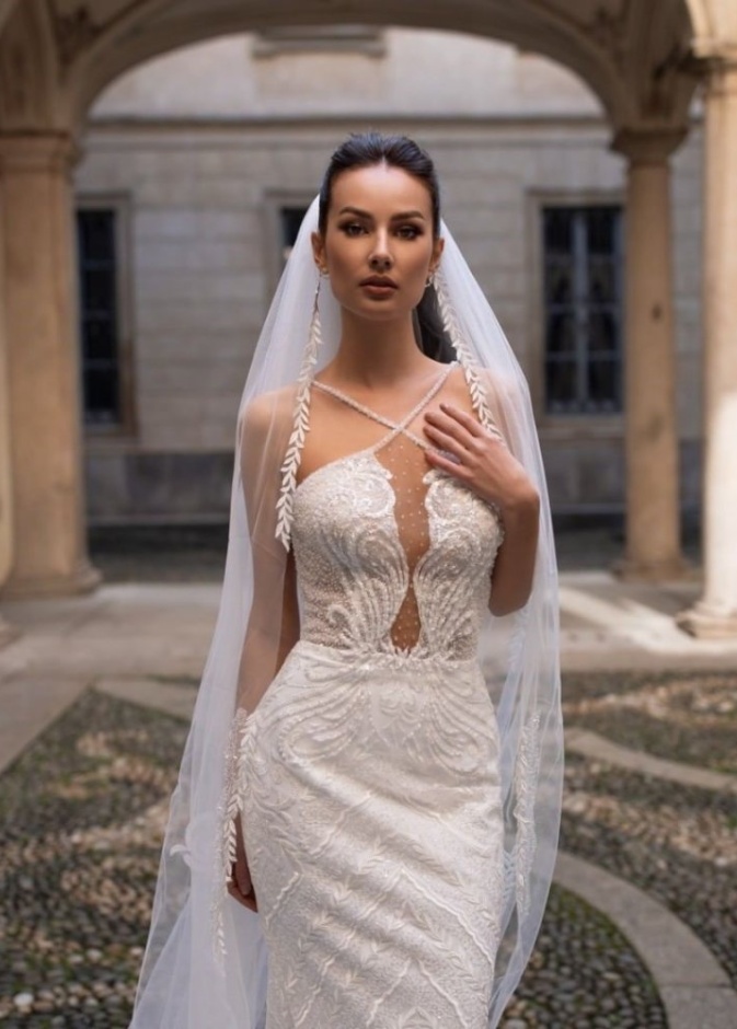 فستان زهري مطرز