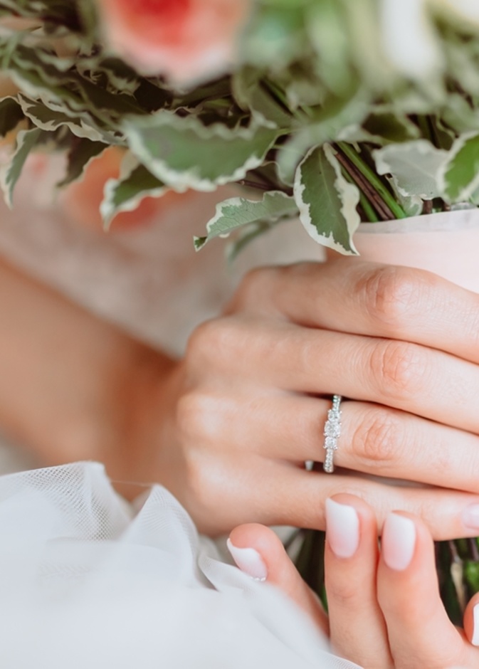 احدث اشكال خواتم الخطوبة الرومانسية