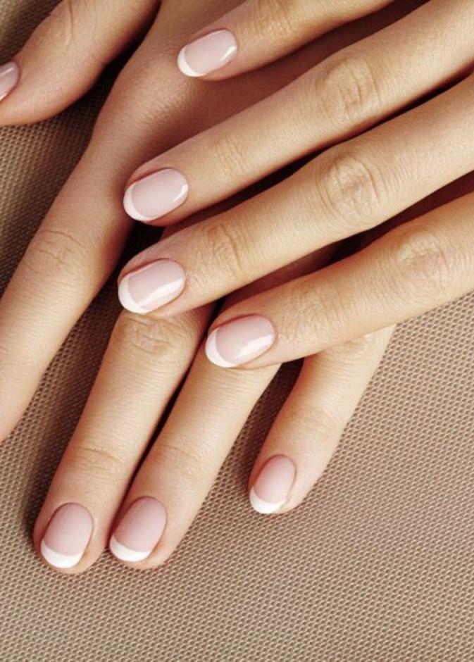 اخلطي الطماطم مع زيت الزيتون للحصول على اظافر قوية