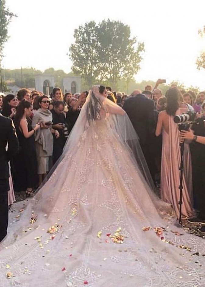 يارا مع عريسها