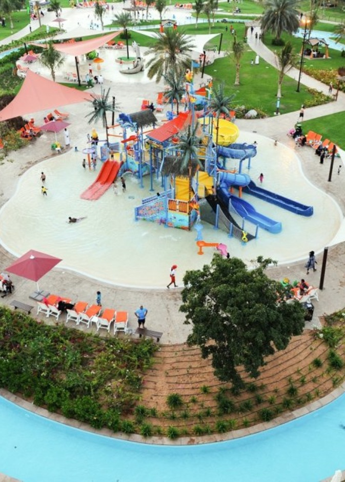 أرض المغامرات في الشارقة