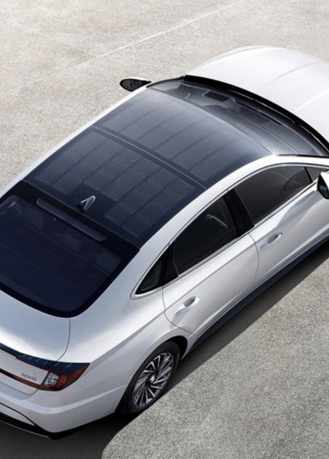 تعد "سوناتا" الهجينة أول سيارة في العالم مجهزة بتقنية التحم النشط بتبديل التروس