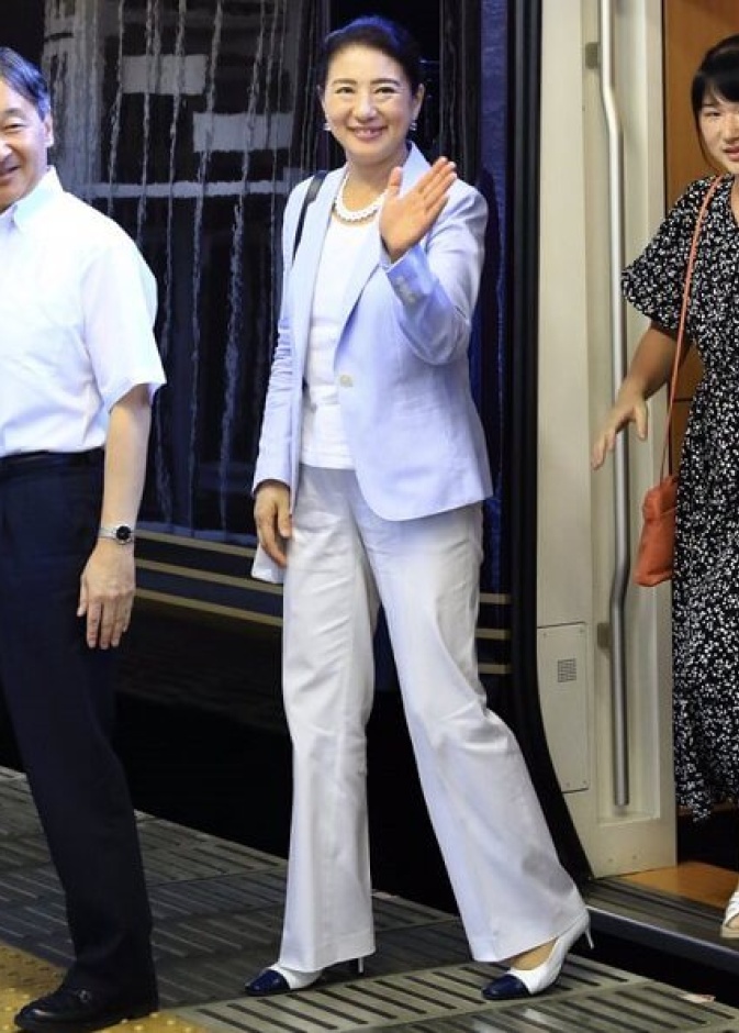 استقبال الإمبراطور وعائلته