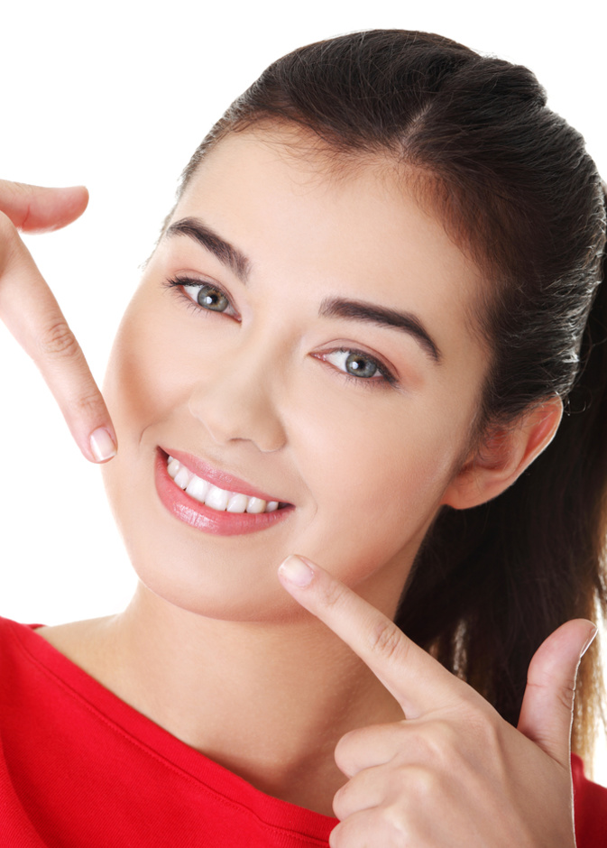 تعرفي على اهم خلطات تبييض الاسنان