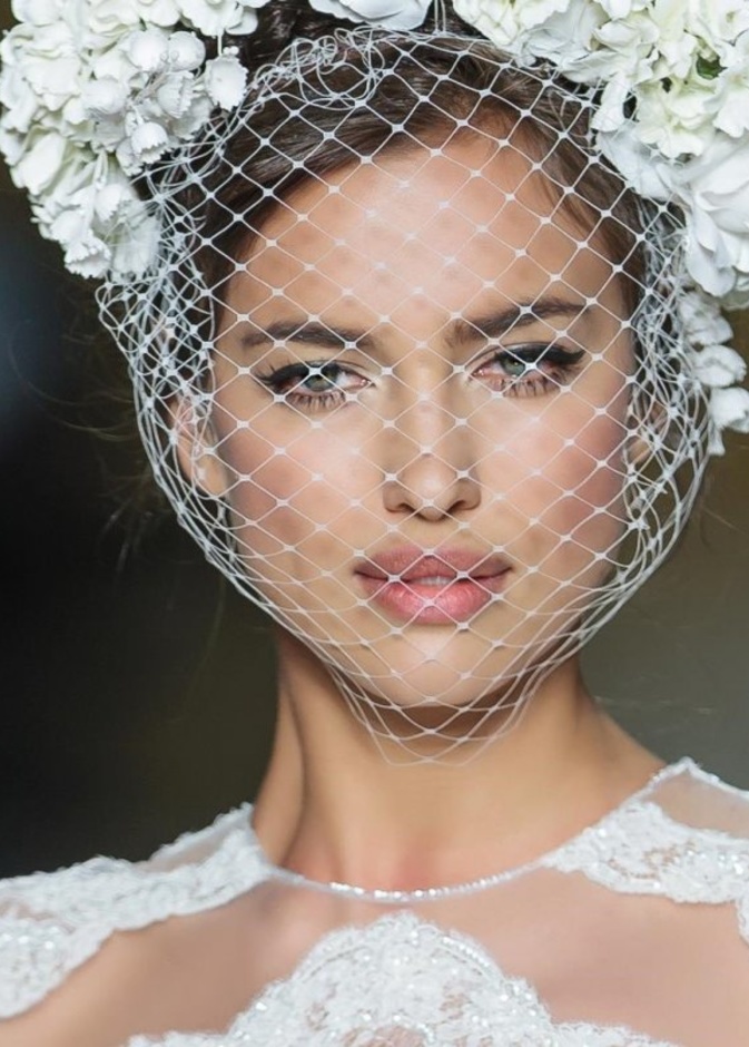  أجمل ألوان أحمر الشفاه لعروس الصيف