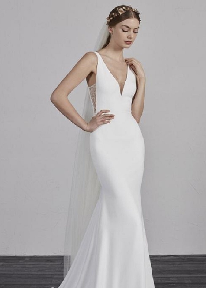 فستان من amsale