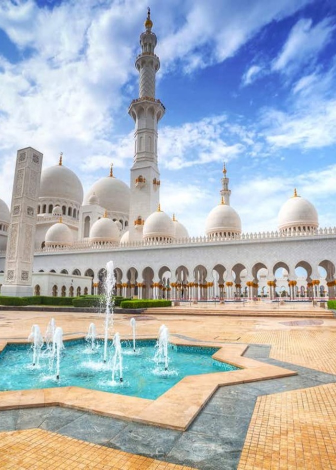 برج أبوظبي المائل