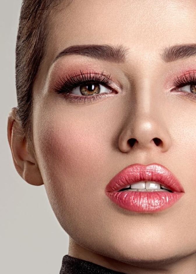 إطلالة فخمة وناعمة لشتاء 2019