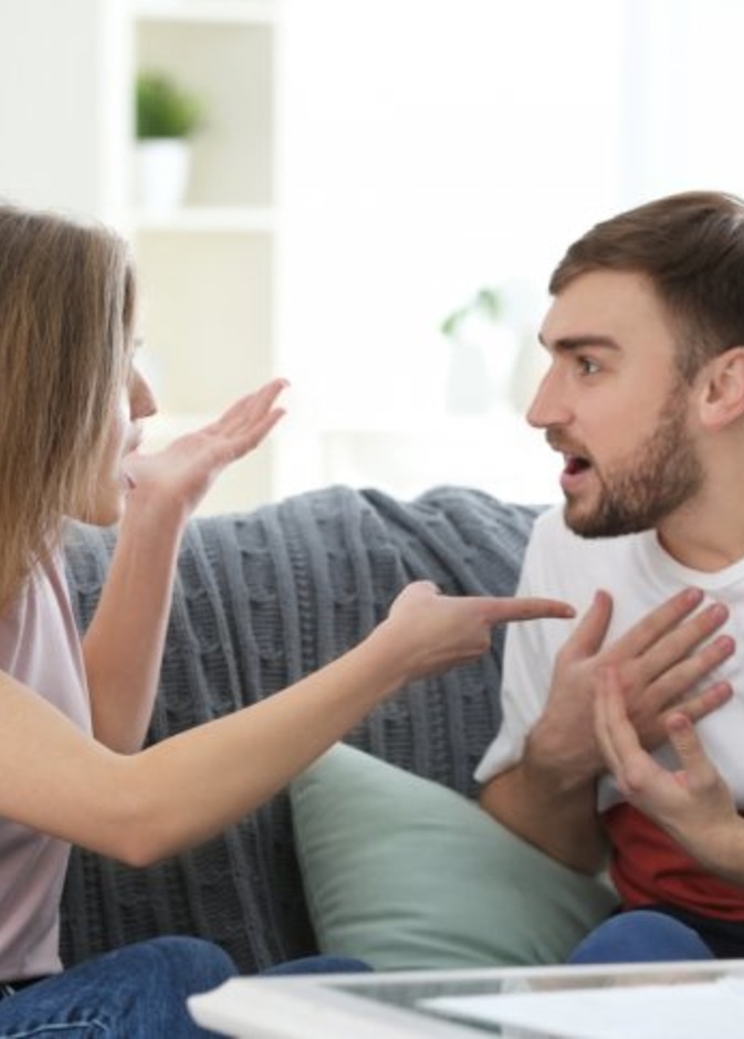 أكثر الكلمات التي تزيد من توتر وغضب الزوج أثناء الخلافات
