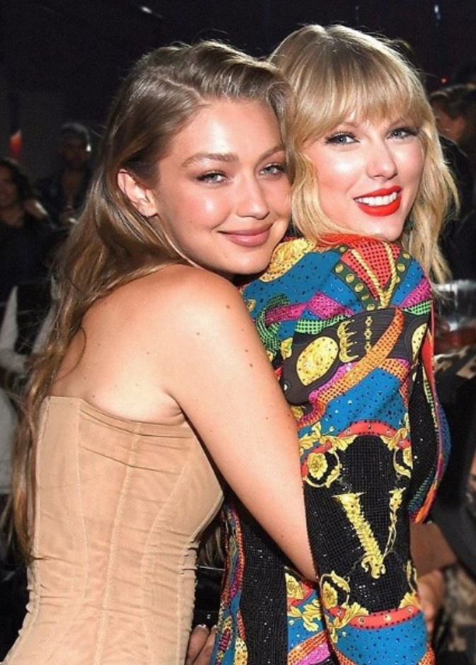 تايلور سويفت و جيجي حديد 