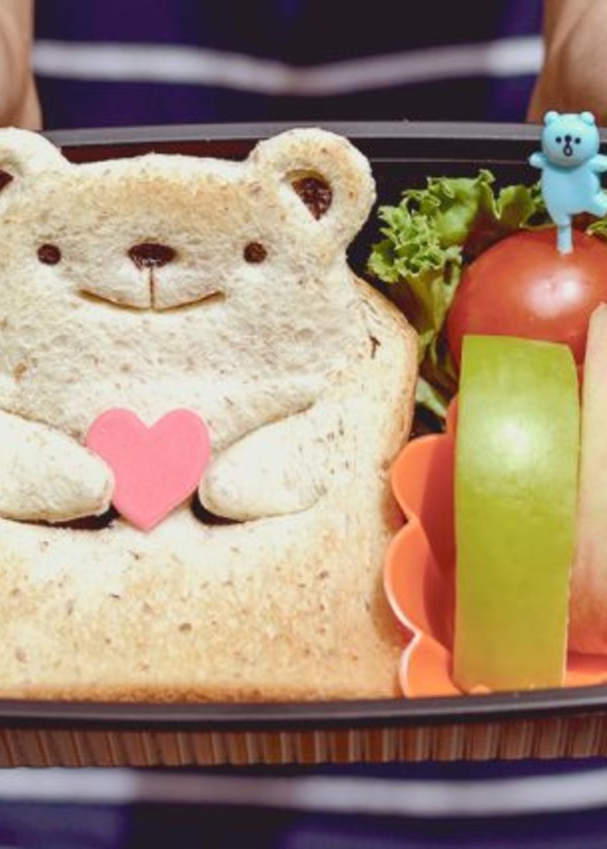  خيارات صحية لإعداد حقيبة الطعام المدرسية 