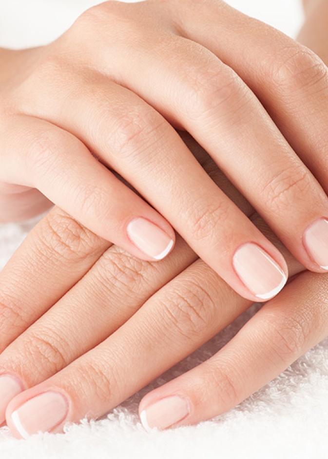 3 خطوات تساعد على التخلص من جفاف الأظافر