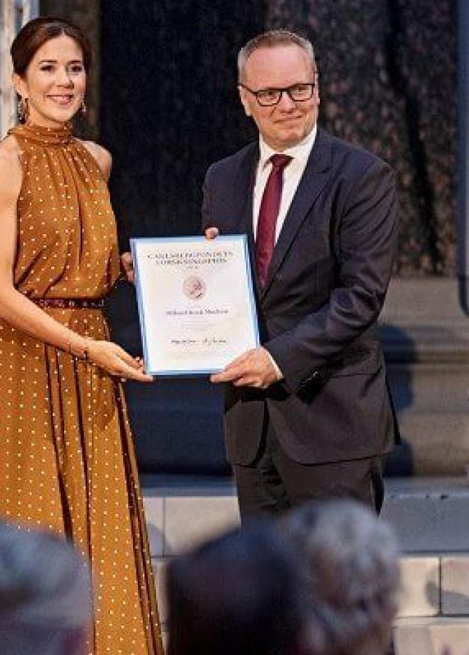 الأميرة ماري تسلم جوائز مؤسسة كارلسبرغ للأبحاث