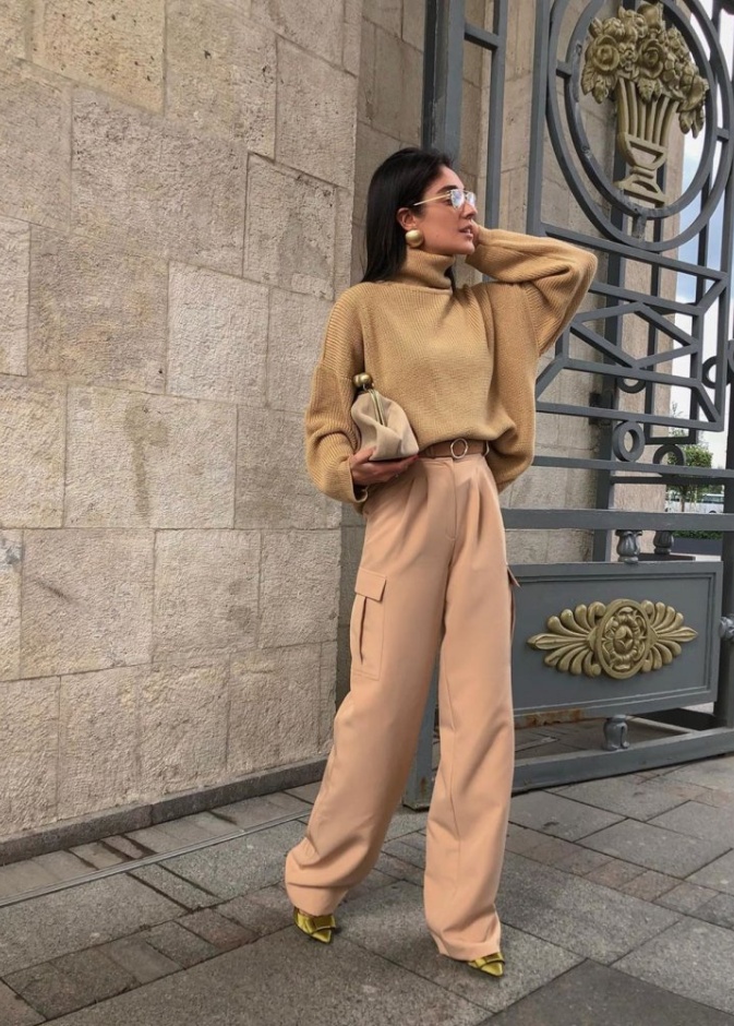 اطلالات احادية بألوان ترابية