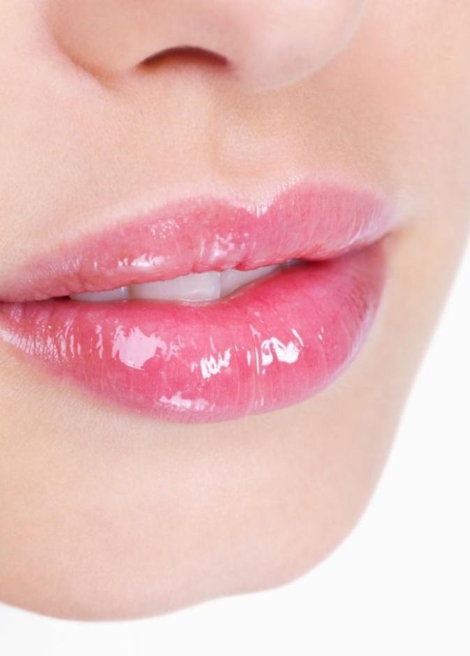 قومي بتقشير البشرة للحصول على توريد طبيعي