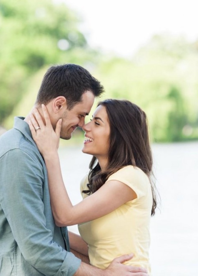 يبحث الرجل عن المرأة المتفهمة له