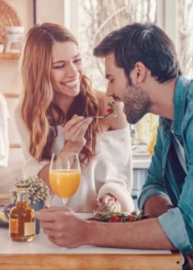 حضري له يوميا وجبة يحبها ليتلذذ بالطعام من يديك بعد يوم شاق ومتعب