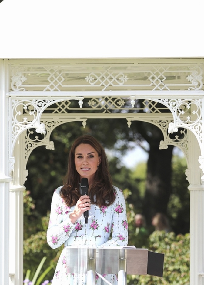  كلمة كيت ميدلتون